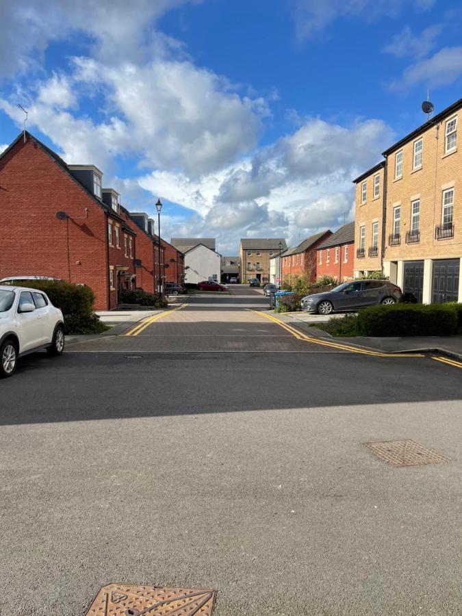 Boothferry Park Lodge Kingston upon Hull Exteriör bild